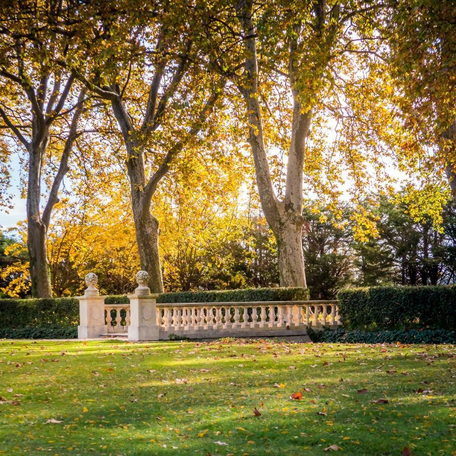 Chateau De Tourreau Sarrians Exteriér fotografie